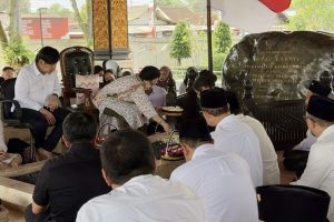 Megawati Soekarnoputri Ziarah Ke Makam Bung Karno