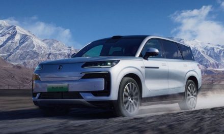 Bocoran Denza N9: SUV Mewah 912 HP Isi Daya Hanya 5 Menit