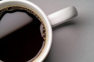 Cara Tukar Kopi Sore Dengan Teh Hijau Tanpa Takut Sakit Kepala