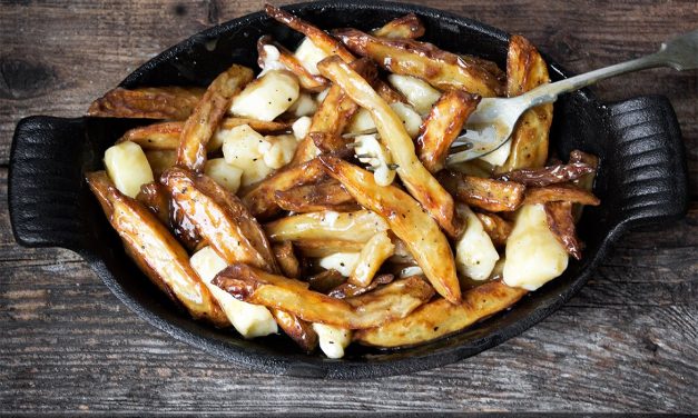 Mengenal Poutine, Kuliner Kentang Goreng Dan Keju Yang Tren
