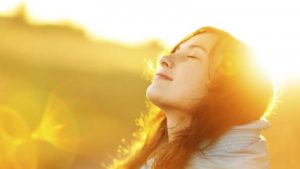 Menjemur Mata 5 Menit Setelah Bangun Tidur Bisa Perbaiki Mood