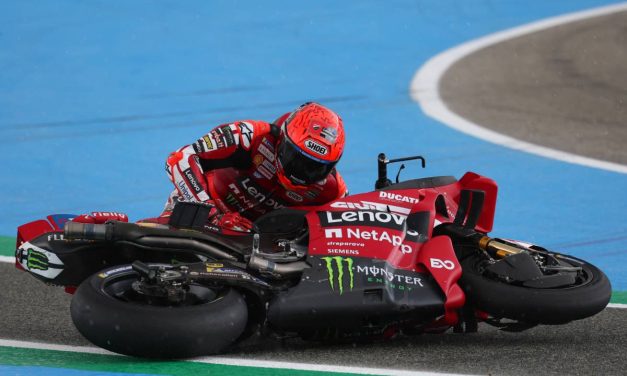 Marc Marquez Kehilangan Podium Di GP Catalunya Akibat Crash