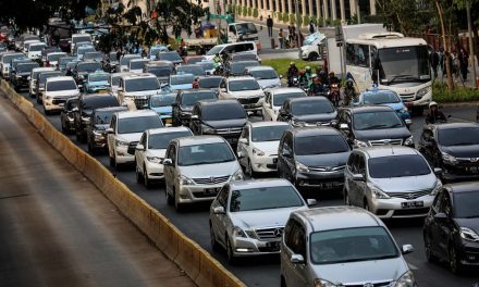 Kemenhub Larang Mobil Di Atas 10 Tahun Melintas Jalur Protokol