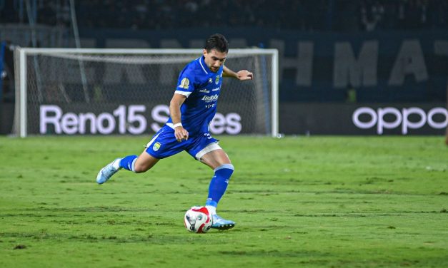Frans Putros Pakai Jersi Klub Liga 1 Indonesia Di Piala Dunia