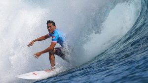 Rio Waida Evaluasi Pemilihan Ombak Di Pantai Cloudbreak Fiji