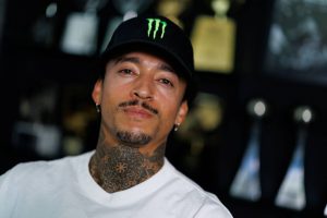 Nyjah Huston Sabet Medali Perunggu Street Skateboarding Putra