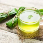 Teh Daun Pandan Hangat: Tren Minuman Penenang Stres