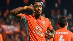 Denílson Júnior Tempati Urutan Top Skor Super League 2026/2027