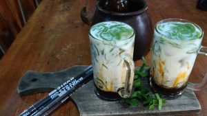 Kelezatan Es Dawet Ayu Khas Banjarnegara Beraroma Nangka