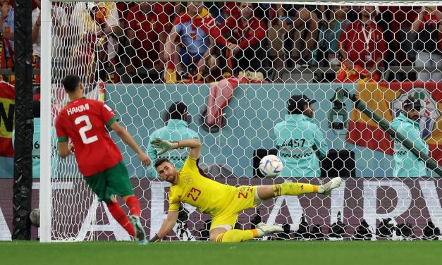Refleks Gemilang Unai Simón Amankan Poin Krusial Los Leones